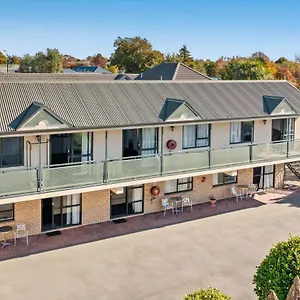 Ascot Vale Motor **** Christchurch